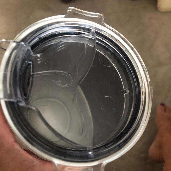Orca Cooler 27oz vacuum sealed tumbler, mug! - Picture 2 of 3